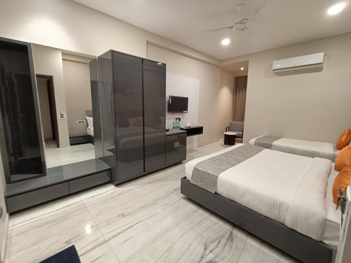 Hotel Shri Anand Dham, Nathdwara - 125 Meters Away From The Temple Bagian luar foto